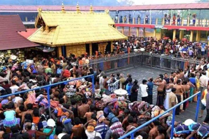 ഇരുമുടിക്കെട്ടില്‍ എന്തൊക്കെ വസ്തുക്കള്‍ വേണം? ശബരിമല തീര്‍ത്ഥാടകര്‍ക്ക് നിര്‍ദേശവുമായി ദേവസ്വം ബോര്‍ഡ്