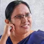 സൈബര്‍ ആക്രമണം; ഷാഫി പറമ്പിലിനെതിരെ പരാതി നല്‍കി കെ കെ ശൈലജ ടീച്ചര്‍