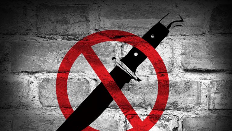 തൃശൂരിൽ സി ഐക്ക് കുത്തേറ്റു; മൂന്ന് പേർ പിടിയിൽ