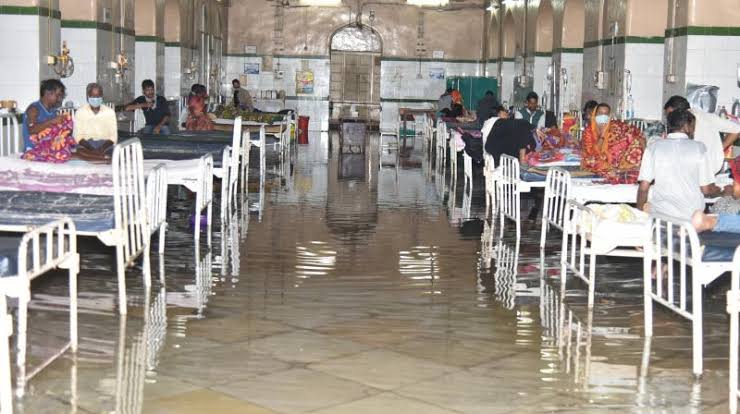 ബെംഗളൂരു മെഡിക്കൽ കോളേജിലെ 47ഓളം വിദ്യാർഥികൾക്ക് ദേഹാസ്വാസ്ഥ്യം; കോളറയെന്ന് സംശയം