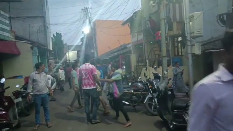 ക്രിക്കറ്റ് കളിക്കുന്നതിനിടെയുണ്ടായ തർക്കത്തിൽ കല്ലേറ്; പത്ത് പേർ അറസ്റ്റിൽ