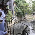 നഗരത്തിലെ കുഴികൾ നികത്താൻ പ്രത്യേക ടാസ്ക് ഫോഴ്സ് രൂപീകരിക്കും