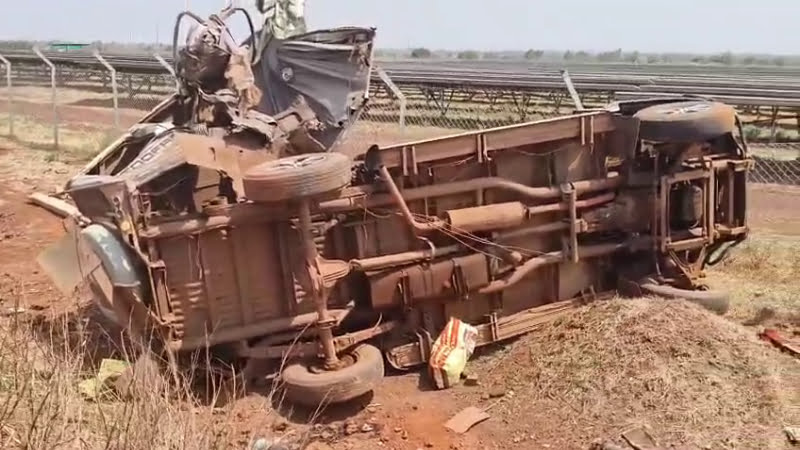 ബസ് മറിഞ്ഞ് മൂന്ന് മരണം