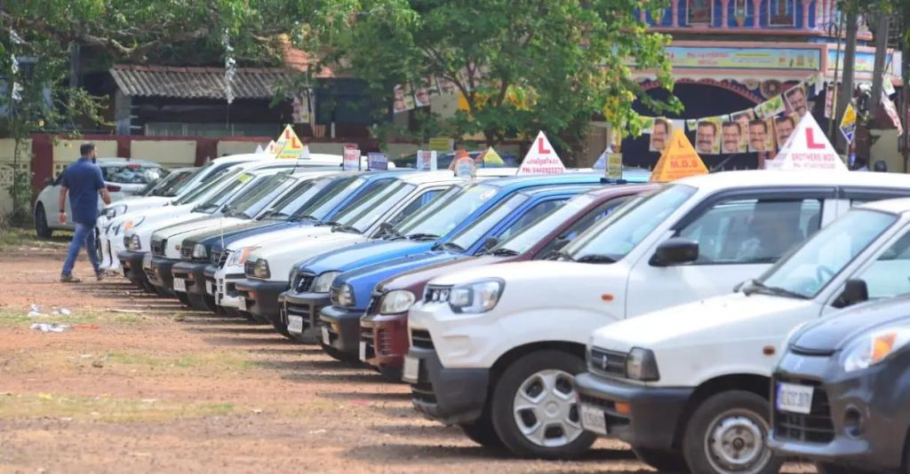 ഡ്രൈവിങ് ടെസ്റ്റ് പരിഷ്കരണം; ഇളവുകള് ഉള്പ്പെടുത്തിയ ഉത്തരവ് പുറത്തിറക്കി