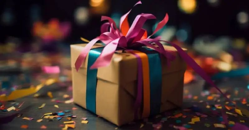 അധ്യാപകര് വിദ്യാര്ഥികളില് നിന്ന് സമ്മാനങ്ങള് വാങ്ങരുത്; പൊതു വിദ്യാഭ്യാസ വകുപ്പിന്റെ ഉത്തരവ്