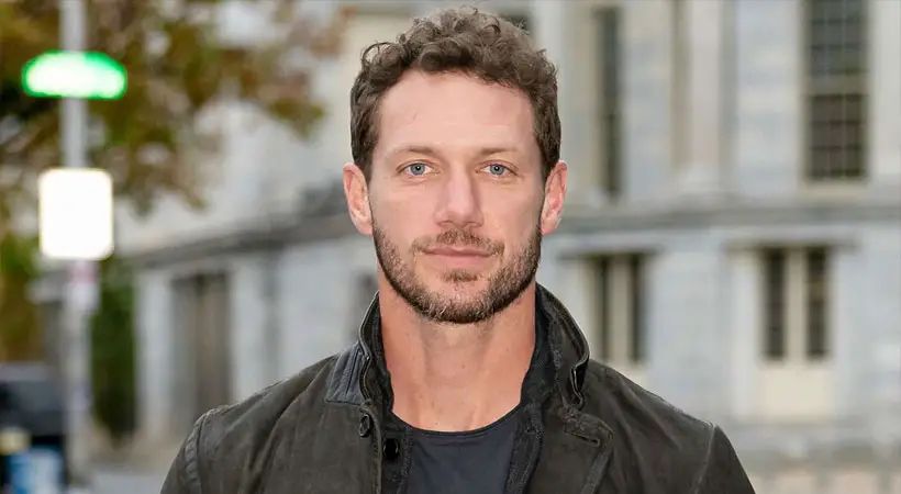 പ്രശസ്ത ഹോളിവുഡ് താരം ജോണി വാക്ടര്‍ മോഷ്ടാക്കളുടെ വെടിയേറ്റു മരിച്ചു