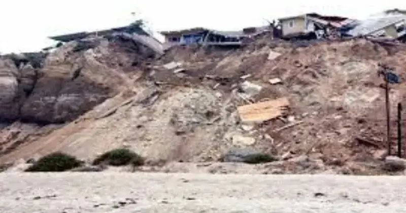 ക്വാറി തകര്ന്ന് അപകടം; പത്ത് പേര് മരിച്ചു