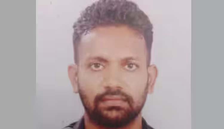 എസി ഓൺ ചെയ്ത് കാറിനുള്ളിൽ വിശ്രമിക്കാൻ കിടന്ന യുവാവ് മരിച്ചനിലയിൽ