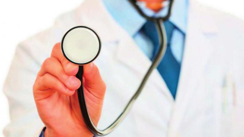 ജോലി സമയത്ത് സ്വകാര്യ പ്രാക്റ്റീസ് ചെയ്യുന്ന സർക്കാർ ഡോക്ടർമാർക്കെതിരെ കർശന നടപടി