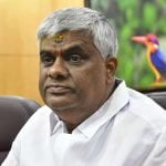 ലൈംഗികാതിക്രമ കേസ്; പ്രജ്വലിനെയും സൂരജിനെയും ജയിലിൽ പോയി കാണില്ലെന്ന് എച്ച്. ഡി. രേവണ്ണ