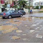 റോഡിലെ കുഴികൾ കണ്ടെത്താൻ എഐ കാമറകൾ ഘടിപ്പിച്ച വാഹനങ്ങൾ ഉപയോഗപ്പെടുത്തും