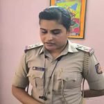 കൈക്കൂലി വാങ്ങുന്നതിനിടെ പോലീസ് ഇൻസ്‌പെക്ടർ പിടിയിൽ