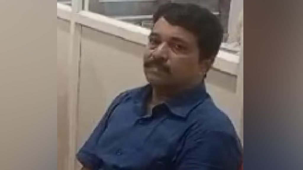 വിരമിക്കാന്‍ ആറ് ദിവസം മാത്രം; കൈക്കൂലി വാങ്ങവെ സീനിയര്‍ ക്ലര്‍ക്ക് അറസ്റ്റില്‍