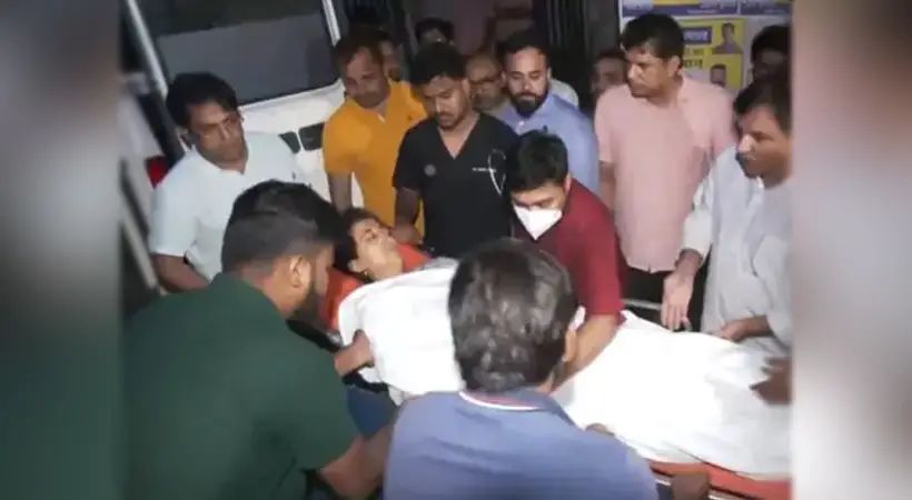 ആരോഗ്യസ്ഥിതി മോശം; അതിഷിയെ ആശുപത്രിയിലേക്കു മാറ്റി