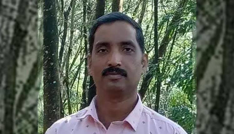 ഇസ്തിരിപ്പെട്ടിയിൽ നിന്ന് വൈദ്യുതാഘാതമേറ്റ് ഗൃഹനാഥൻ മരിച്ചു