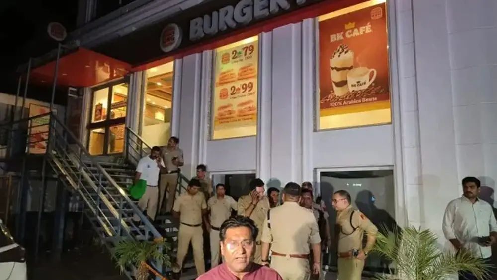 ഡല്‍ഹിയിലെ ഭക്ഷണശാലയില്‍ വെടിവയ്പ്പ്: ഒരാള്‍ കൊല്ലപ്പെട്ടു