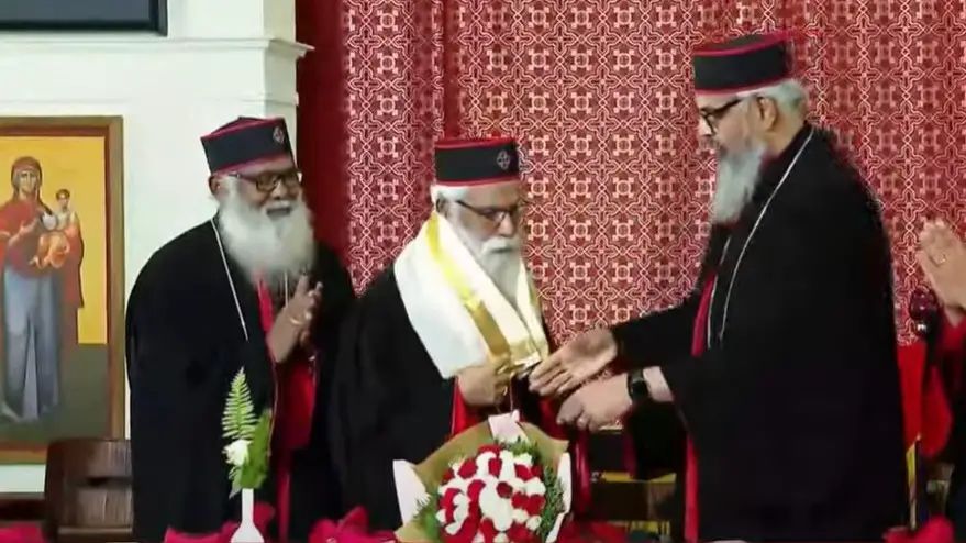 ഡോ. സാമുവല്‍ മാര്‍ തിയോഫിലസ് മെത്രാപോലീത്ത ബിലീവേഴ്‌സ് ഈസ്റ്റേണ്‍ ചര്‍ച്ച്‌ അധ്യക്ഷന്‍