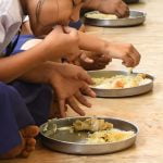 ഉച്ചഭക്ഷണംകഴിച്ച ശേഷം ദേഹാസ്വാസ്ഥ്യം; 50 വിദ്യാർഥികളെ ആശുപത്രിയിൽ പ്രവേശിപ്പിച്ചു