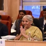 ലോക്സഭയില്‍ സാമ്പത്തിക സര്‍വ്വേ അവതരിപ്പിച്ച്‌ ധനമന്ത്രി നിര്‍മല സീതാരാമൻ