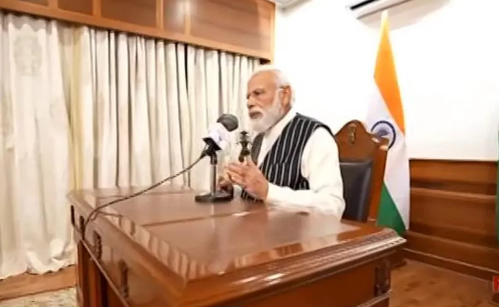 മൻ കി ബാത്തില്‍ അട്ടപ്പാടിയിലെ കാർത്തുമ്പി കുടകളെ പ്രകീർത്തിച്ച് നരേന്ദ്രമോദി