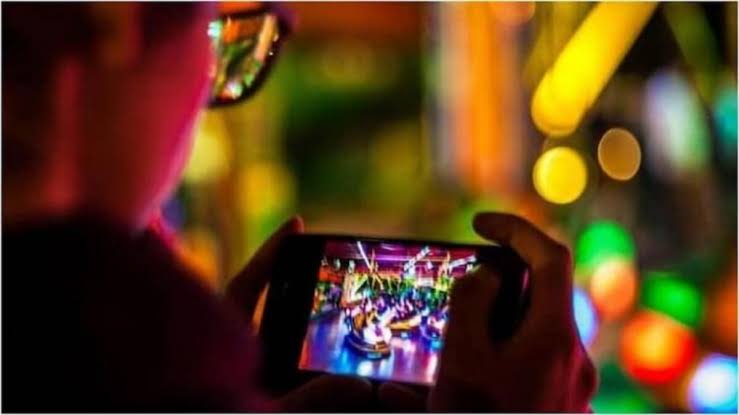 ഗെയിം കളിക്കാൻ ലോൺ ആപ്പുകളിൽ നിന്നും കടമെടുത്തു; ഏജന്റുമാരുടെ ഭീഷണി ഭയന്ന് ടെക്കി ജീവനൊടുക്കി