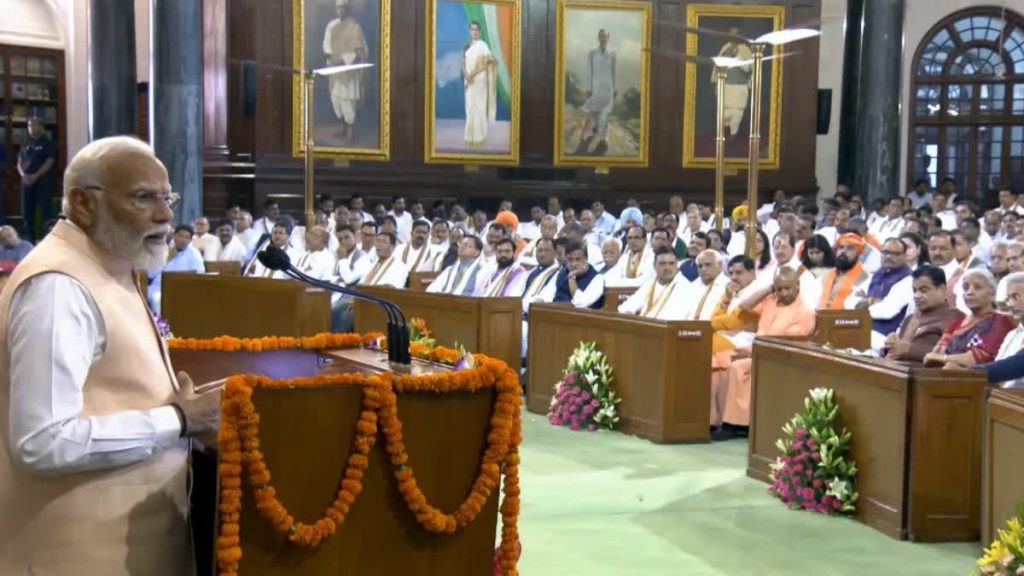 മോദിയ്‌ക്ക് മൂന്നാമൂഴം; സത്യപ്രതിജ്ഞ ഞായറാഴ്ച വൈകിട്ട് ആറിന്