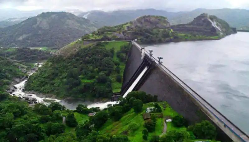 കനത്ത മഴ; അഞ്ച് ഡാമുകളില്‍ റെഡ് അലര്‍ട്ട്