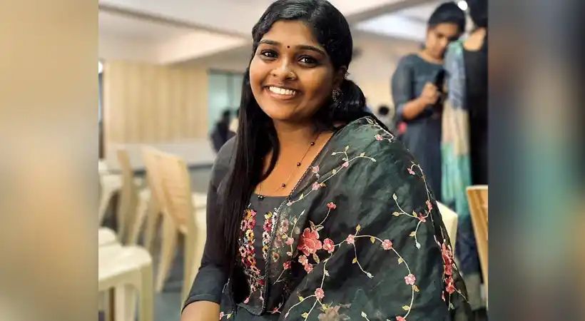 വാഹനാപകടത്തില്‍ എസ്‌എഫ്‌ഐ വനിതാ നേതാവ് മരിച്ചു