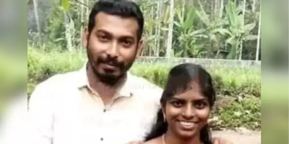 കൊരട്ടിയിൽ നിന്ന് കാണാതായ ദമ്പതികൾ മരിച്ച നിലയിൽ