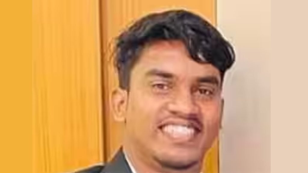 നീന്താൻ കുളത്തിലേക്ക് ചാടുന്നതിനിടെ പടവിൽ തലയിടിച്ച് യുവാവ്‌ മരിച്ചു