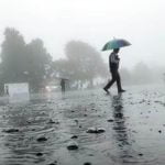 കനത്ത മഴ: വിവിധ ജില്ലകളിലെ വിദ്യാഭ്യാസ സ്ഥാപനങ്ങൾക്ക് നാളെ അവധി