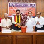 പരസ്പര സ്നേഹവും സാഹോദര്യവും വളർത്തുന്നതിൽ ഭാഷ സുപ്രധാന പങ്ക് വഹിക്കുന്നു- യു. ടി ഖാദർ