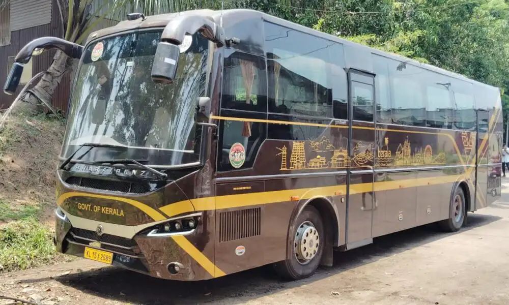 യാത്രക്കാരില്ല; നവകേരള ബസ് സര്‍വീസ് മുടങ്ങി