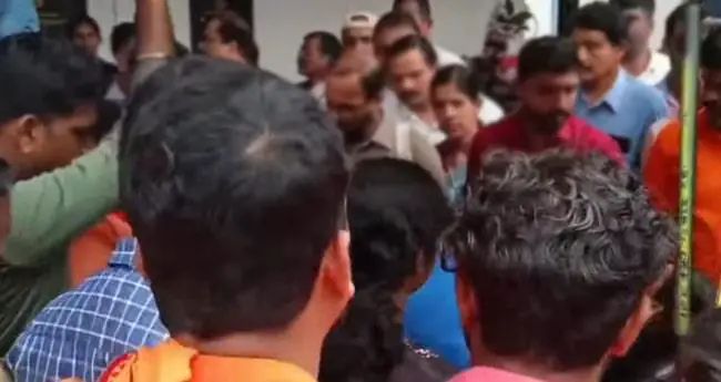 ജനറേറ്ററിലെ വിഷപ്പുക ശ്വസിച്ചു; 50 വിദ്യാര്‍ഥികള്‍ക്ക് ദേഹാസ്വാസ്ഥ്യം