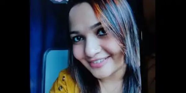 ഫ്ലാറ്റില്‍ ദന്തഡോക്ടറെ തൂങ്ങി മരിച്ച നിലയില്‍ കണ്ടെത്തി