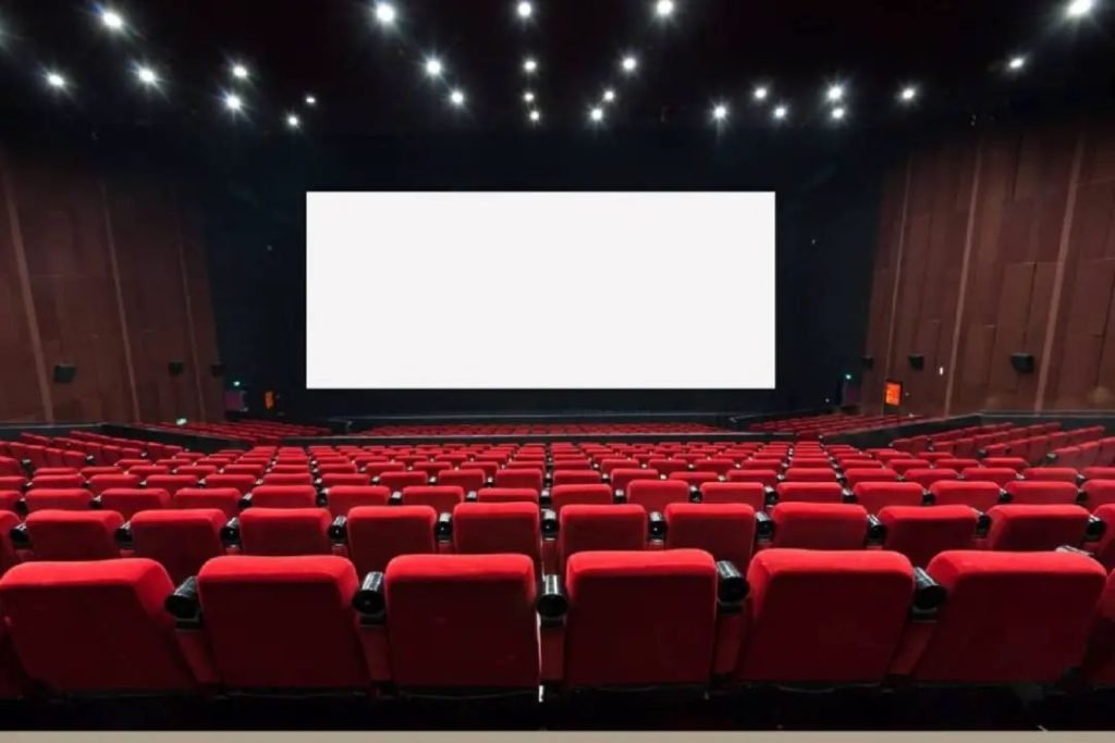 താരങ്ങളുടെ പ്രതിഫലം താങ്ങാനാകുന്നില്ല; കേരളത്തിൽ ജൂണ് ഒന്ന് മുതല് സിനിമാ സമരം