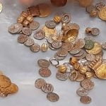 കണ്ണൂരില്‍ റബര്‍ തോട്ടത്തില്‍ നിധി; കണ്ടെത്തിയത് മഴക്കുഴി എടുക്കവേ