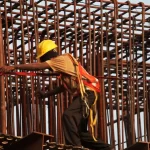 മെട്രോ നിർമാണത്തിനിടെ തൂണിൽ നിന്നും താഴെ വീണ് എഞ്ചിനീയർക്ക് ദാരുണാന്ത്യം