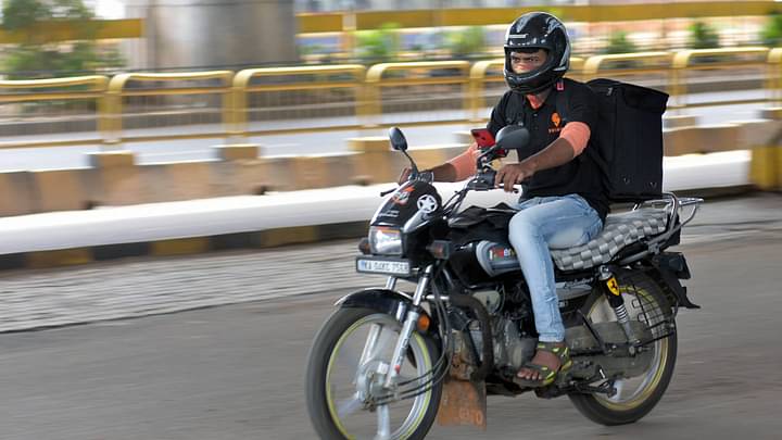 മുൻ‌കൂർ അറിയിപ്പില്ലാതെ ഗിഗ് തൊഴിലാളികളെ ജോലിയിൽ നിന്ന് പിരിച്ചുവിടരുതെന്ന് സർക്കാർ