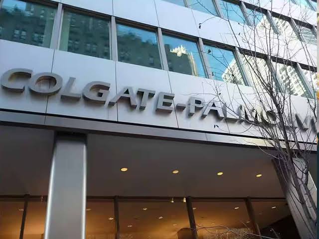 കോള് ഗേറ്റ്-പാമൊലിവ് കമ്പനിക്ക് ആദായ നികുതി വകുപ്പിന്റെ നോട്ടീസ്