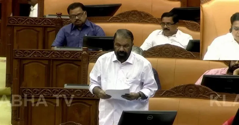 പ്ലസ് വൺ പ്രതിസന്ധി: കാസറ​ഗോഡ്, മലപ്പുറം ജില്ലകളിൽ 138 അധിക ബാച്ചുകൾ അനുവദിച്ചു