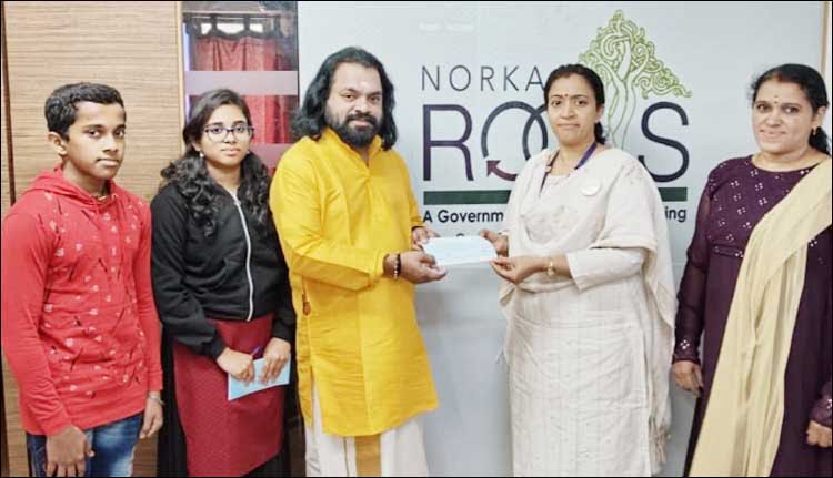 വയനാട് ദുരന്തം: മുഖ്യമന്ത്രിയുടെ ദുരിതാശ്വാസനിധിയിലേക്ക് 1,17,257 രൂപ നല്‍കി പൂജാരി മനോജ്‌ കെ വിശ്വനാഥൻ