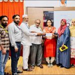 വയനാട് ദുരന്തഭൂമിയിലെ പുനരധിവാസത്തിനായി മുഖ്യമന്ത്രിയുടെ ദുരിതാശ്വാസ നിധിയിലേക്ക് എം.എം.എ ജീവനക്കാർ തുക കൈമാറി