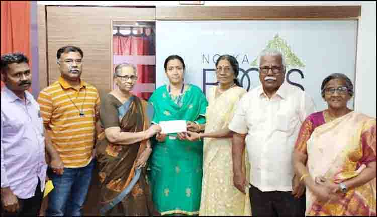 വയനാട് ദുരിതാശ്വാസനിധി; ശാസ്ത്ര സാഹിത്യ വേദി സംഭാവന കൈമാറി