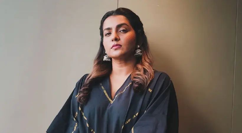 അവര് ഭീരുക്കള്, അതാണ് കൂട്ടത്തോടെ രാജി വച്ചത്; പാര്വതി തിരുവോത്ത്