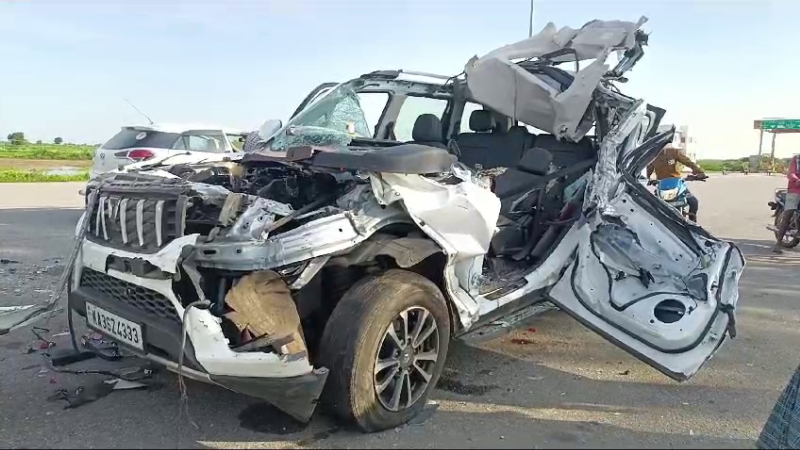 നിർത്തിയിട്ടിരുന്ന ട്രക്കിൽ കാറിടിച്ച് ഒരു മരണം