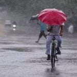 മഴ; സംസ്ഥാനത്ത് രണ്ട് ജില്ലകളിൽ റെഡ് അലർട്ട്