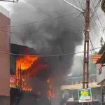 കണ്ണൂര്‍ പാനൂർ കടവത്തൂരിൽ വൻ തീപിടുത്തം; വ്യാപാര സ്ഥാപനങ്ങൾ കത്തിനശിച്ചു