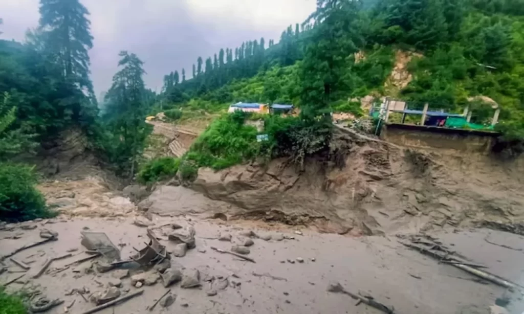 ജമ്മുകശ്മീരില്‍ മേഘവിസ്‌ഫോടനം: ഒരു മരണം, മൂന്ന് പേര്‍ക്ക് പരുക്ക്