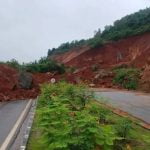 മണ്ണിടിച്ചിൽ; അടച്ചിട്ട അങ്കോള – ഷിരൂർ ദേശീയ പാത ഗതാഗതത്തിനായി തുറന്നു